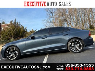 Used 2019 Volvo S60 T6 R-Design image 1