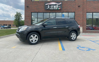 Used 2011 GMC Acadia SLE image 1