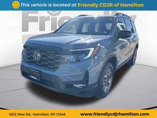 Used 2023 Honda Passport TrailSport image 1