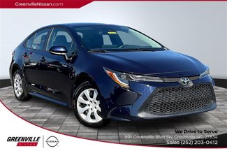 Used 2022 Toyota Corolla LE image 1