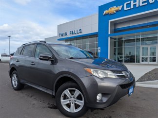 Used 2013 Toyota RAV4 XLE image 1