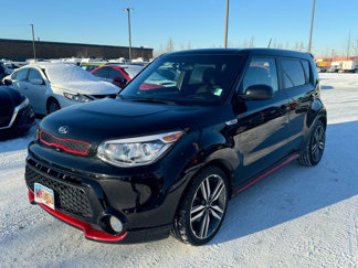 Used 2015 Kia Soul + image 1