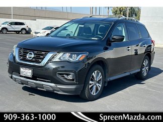 Used 2020 Nissan Pathfinder S image 1