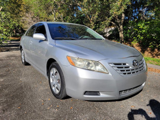 Used 2009 Toyota Camry LE image 1