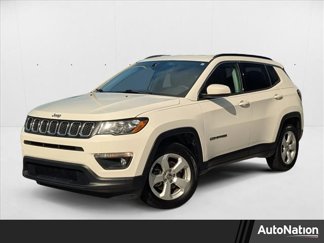 Used 2018 Jeep Compass Latitude w/ Popular Equipment Group image 1