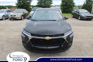 Used 2025 Chevrolet Trax LS image 1