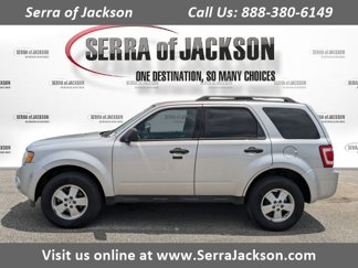 Used 2011 Ford Escape XLT image 1