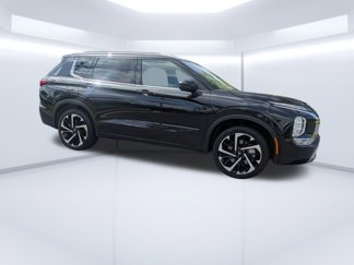 Used 2022 Mitsubishi Outlander SEL image 1