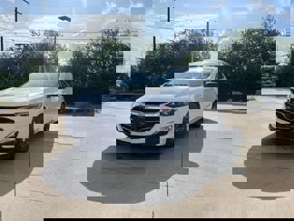 Used 2022 Chevrolet Malibu LS image 1