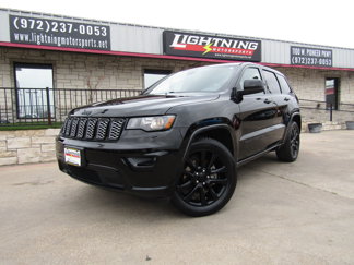 Used 2017 Jeep Grand Cherokee Altitude image 1