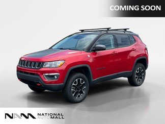 Used 2019 Jeep Compass Trailhawk image 1