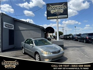 Used 2005 Toyota Camry XLE image 1