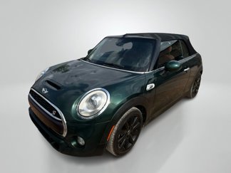 Used 2016 MINI Cooper S image 1