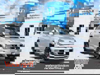 Used 2017 Volkswagen GTI SE image 1
