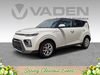 Used 2021 Kia Soul S image 1