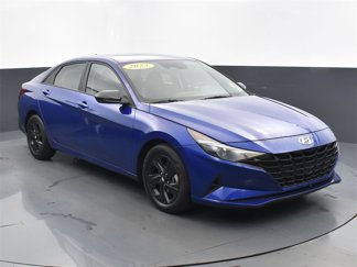 Certified 2023 Hyundai Elantra SEL image 1