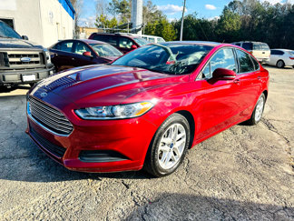 Used 2016 Ford Fusion SE image 1