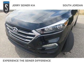 Used 2017 Hyundai Tucson SE image 1