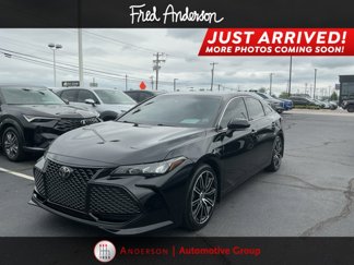 Used 2020 Toyota Avalon XSE image 1