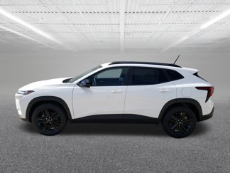 New 2025 Chevrolet Trax ACTIV w/ Sunroof Package image 1