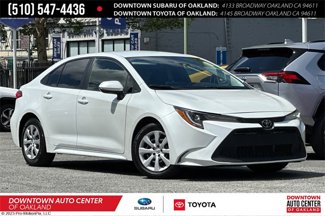 Used 2022 Toyota Corolla LE image 1