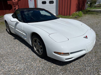 Used 2000 Chevrolet Corvette Convertible w/ Memory Pkg image 1