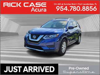 Used 2020 Nissan Rogue SV image 1