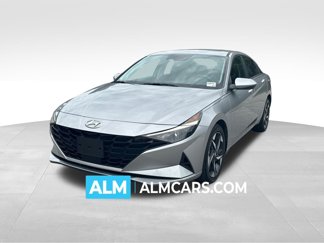 Used 2023 Hyundai Elantra SEL w/ Convenience Package image 1