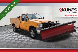Used 2005 Ford F350 4x4 Regular Cab Super Duty image 1