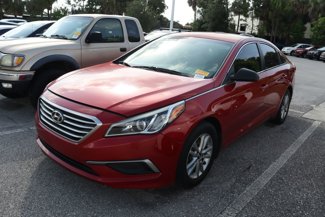 Used 2017 Hyundai Sonata SE image 1