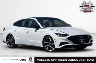 Used 2023 Hyundai Sonata SEL Plus image 1
