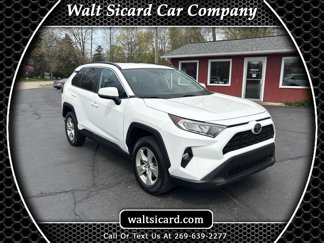 Used 2020 Toyota RAV4 XLE image 1