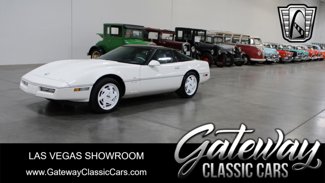 Used 1988 Chevrolet Corvette Coupe image 1