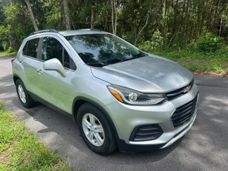 Used 2017 Chevrolet Trax LT w/ LT Convenience Package image 1
