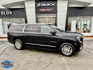 Used 2022 GMC Yukon XL SLT w/ SLT Premium Package image 1