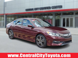 Used 2017 Honda Accord Sport image 1