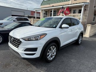Used 2019 Hyundai Tucson SE image 1