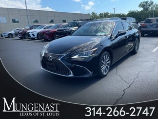 Used 2019 Lexus ES 350 image 1