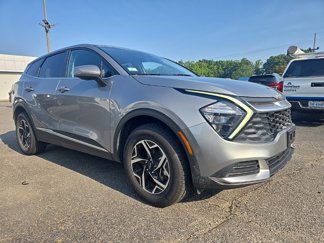Used 2023 Kia Sportage LX image 1