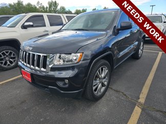 Used 2013 Jeep Grand Cherokee Laredo image 1