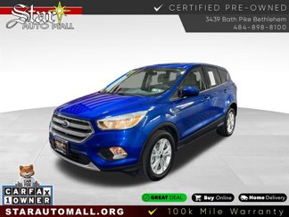 Used 2017 Ford Escape SE w/ SE Cold Weather Package image 1