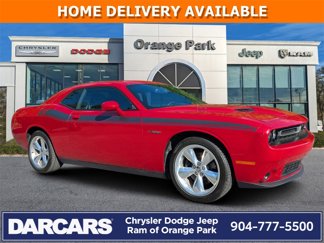 Used 2015 Dodge Challenger R/T Plus image 1