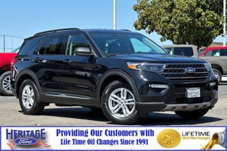 Used 2023 Ford Explorer XLT w/ Equipment Group 202A image 1