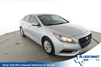 Used 2017 Hyundai Sonata SE image 1