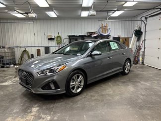 Used 2019 Hyundai Sonata Limited w/ Ultimate Package 04 image 1