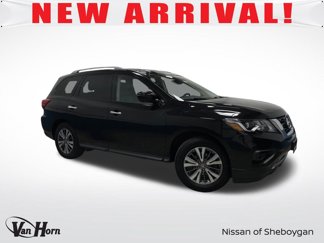 Used 2019 Nissan Pathfinder SL image 1