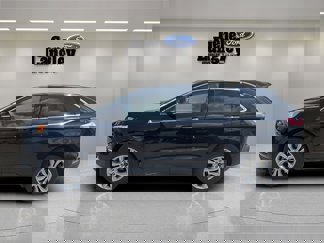 Used 2023 Ford Edge Titanium image 1
