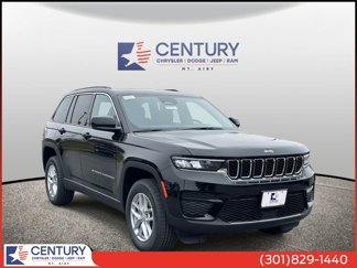 New 2025 Jeep Grand Cherokee Laredo X image 1
