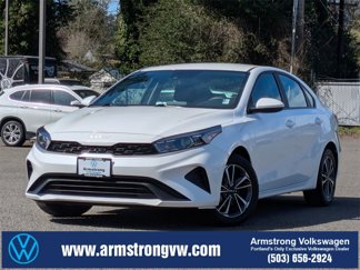 Used 2023 Kia Forte LXS image 1