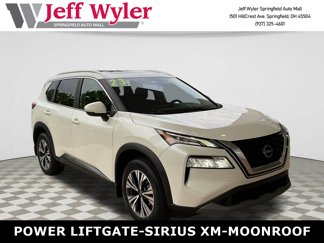 Used 2023 Nissan Rogue SV image 1